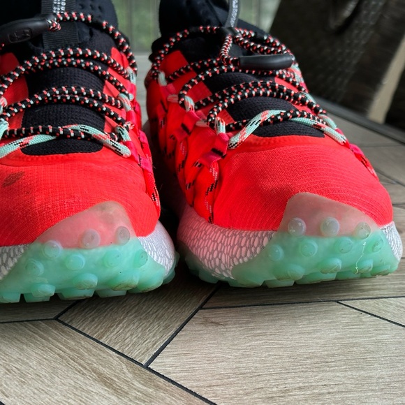 Under Armour Hovr Fat Tire Neon Red and Black Athletic Shoes - Picture 11 of 15